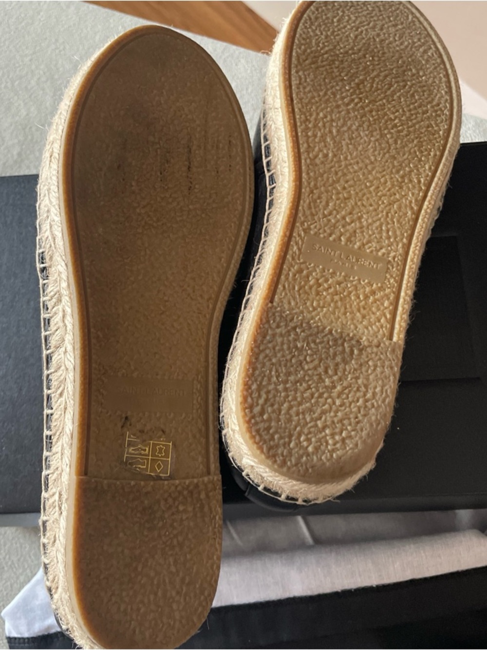 YSL Saint Laurent Flats Made In Spain Leather Size 7.5 Bag Is Included - Picture 4 of 11